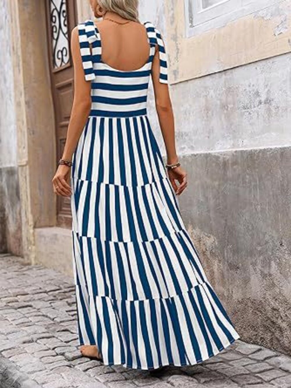 Women's Spaghetti Strap Sleeveless Printed Pocket Side Zipper Tiered Dress - Picture 4 of 5
